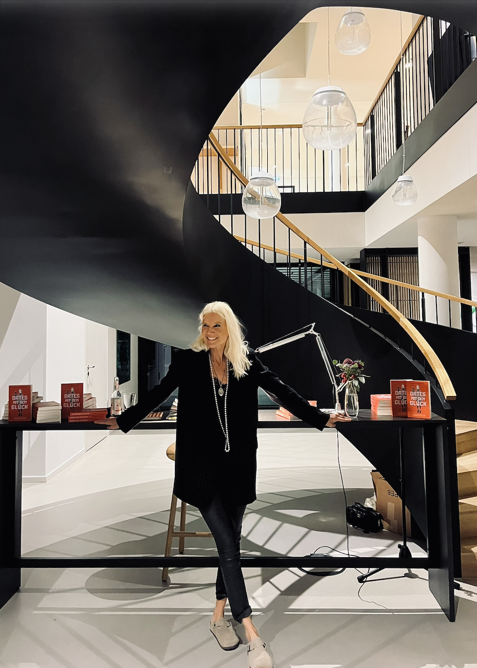 Katja Schneider bei einer Lesung